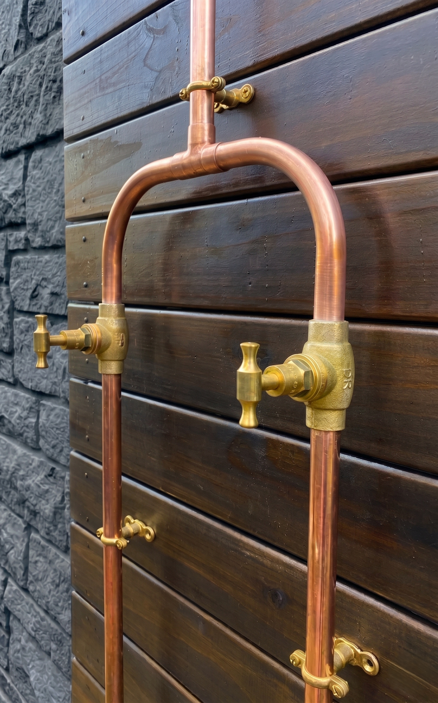 Brass Munsen Ring Pipe Clip 19mm 3/4" (DN20) - Sydney Outdoor Showers